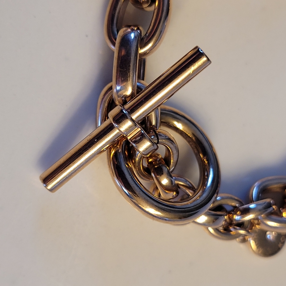 MICHAEL KORS Heritage MK Charm Toggle Closure Chain Bracelet Rose Gold-tone - Picture 6 of 7